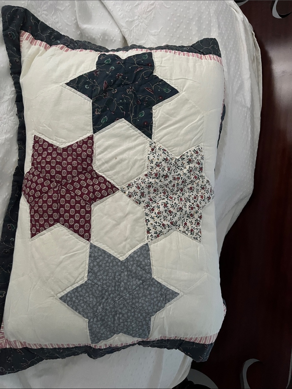 Star Patchwork Quilt Pillowsham in Cream, Navy, Burgundy -